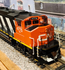 Athearn HO Genesis  CN GP38-2 4775 with DCC and Sound ATHG40601 (Previously Owned)