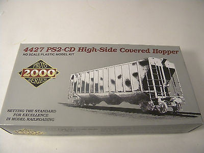 HO Proto 2000 4427 PS2-CD High-Side Covered Hopper Model Kit CPAA #388005
